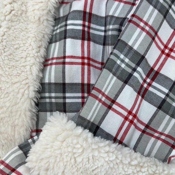 Pottery Barn Holland Plaid Robe Size Large/Extra Large Sherpa Trim - Picture 7 of 13